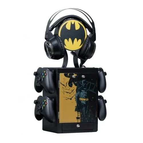 Numskull - DC Comics - Officiele Batman Luxe Gaming Opbergtoren voor 4 Controllers - 10 Games - Koptelefoon