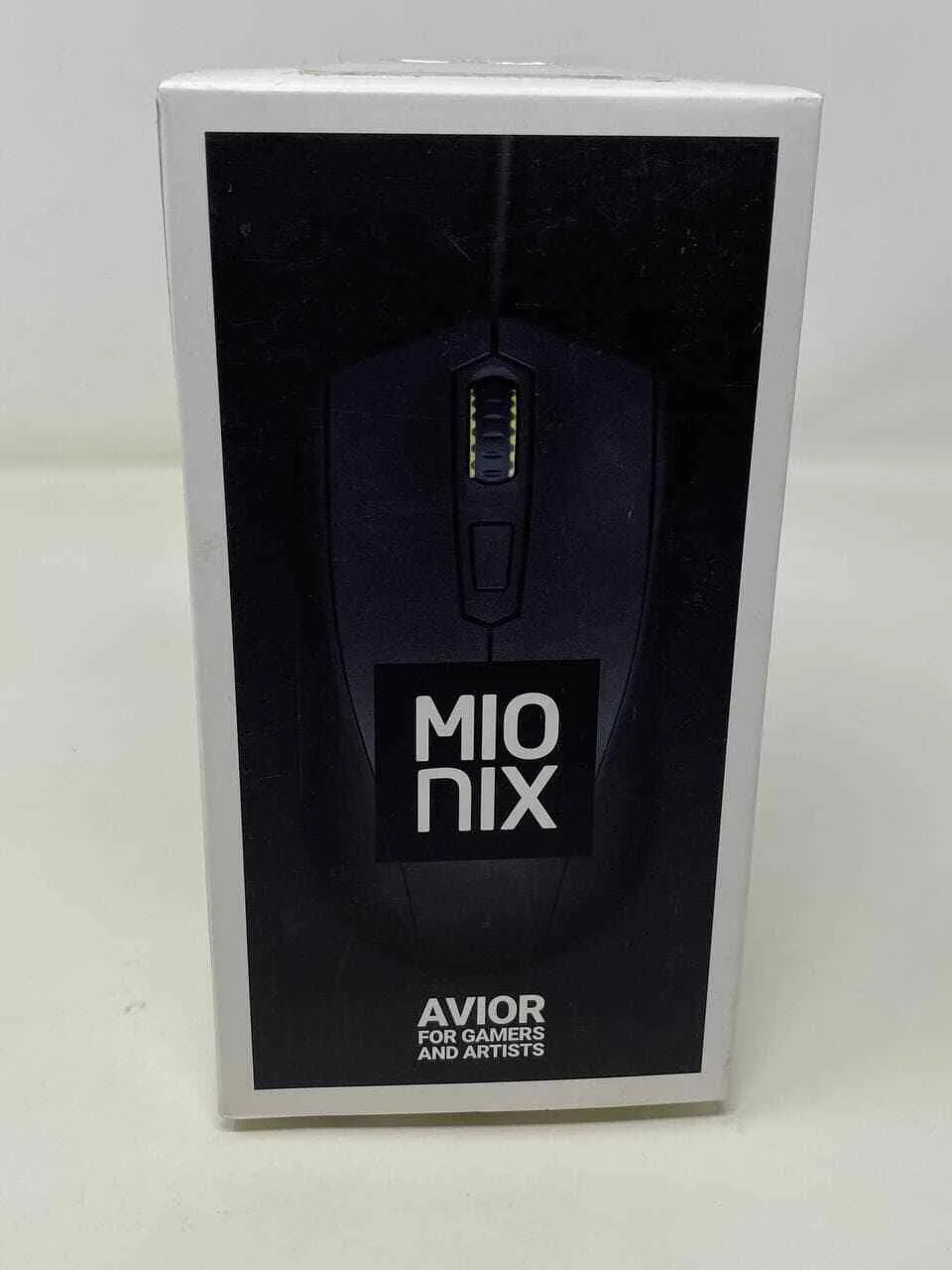 Mionix - AVIOR 5000 - Zwarte RGB Bedrade Optische Gamingmuis