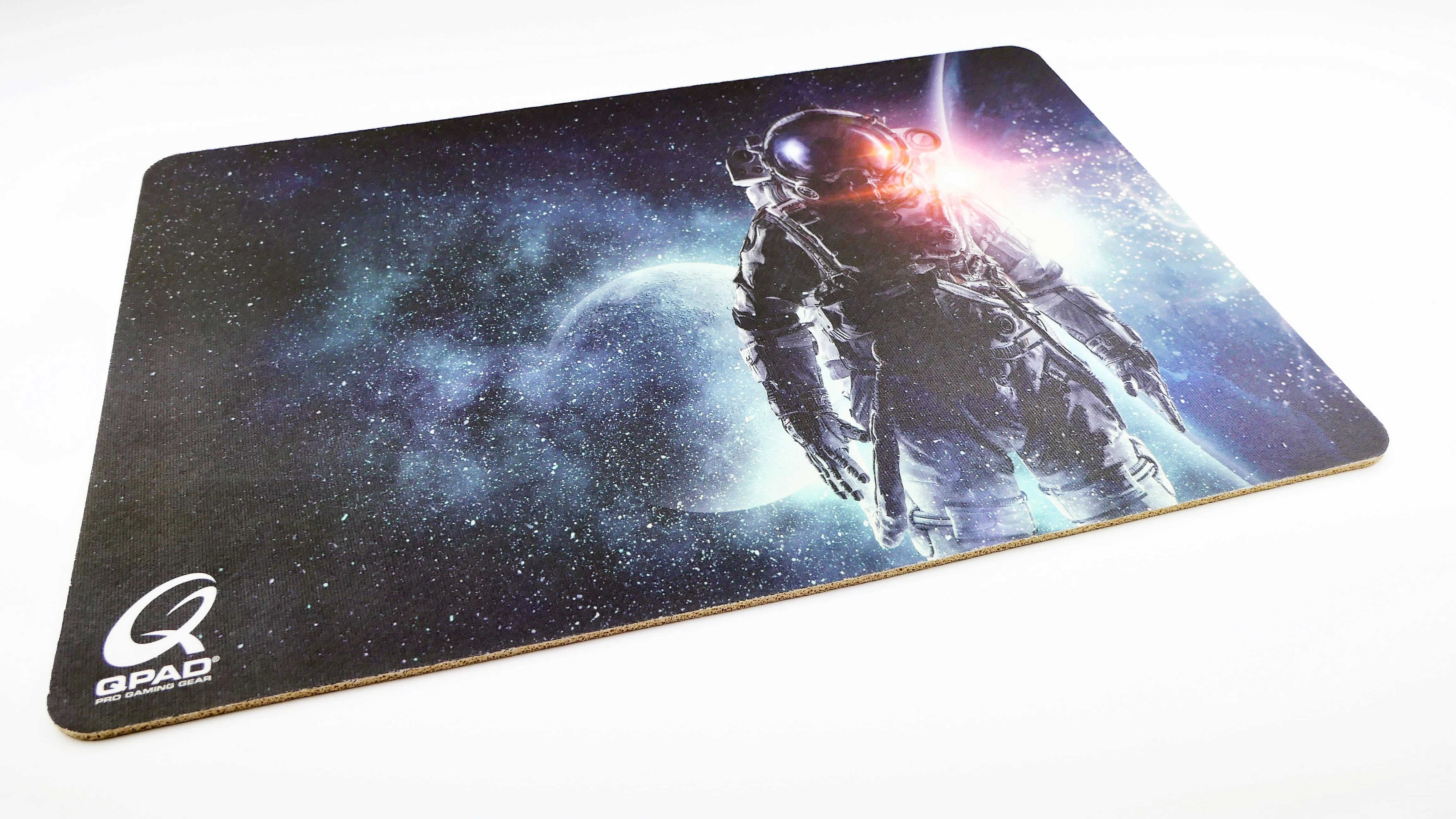 QPAD - CT Collector Astronaut - Gaming Muismat XXL 40.5x28.5cm