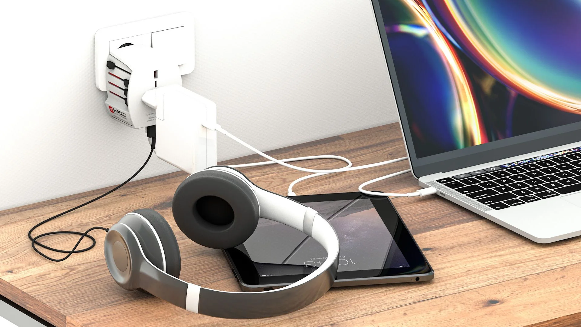 SKROSS - Reisadapter - Wereld adapter MUV 2-polig + 2xUSB 2400 mA thumbnail