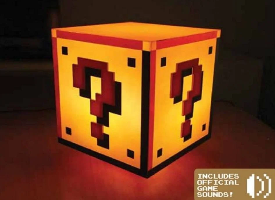 Nintendo - Super Mario Bros. - Question Block Lamp thumbnail